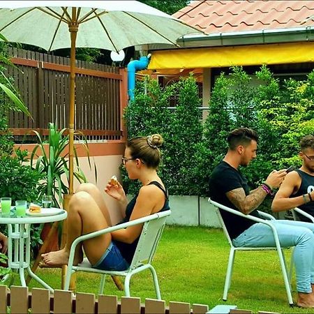 Wanderlust Bangkok Hostel Dış mekan fotoğraf