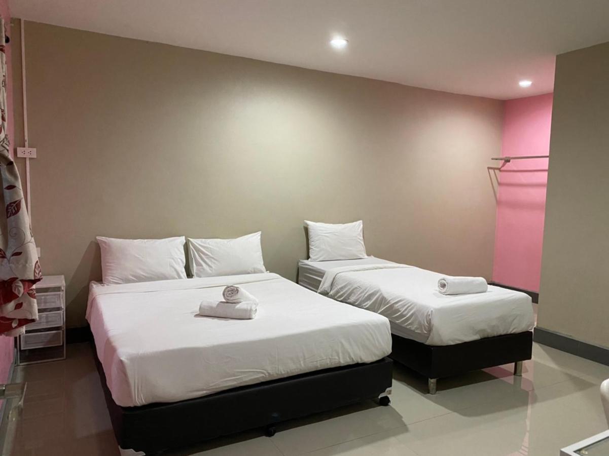 Wanderlust Bangkok Hostel Dış mekan fotoğraf
