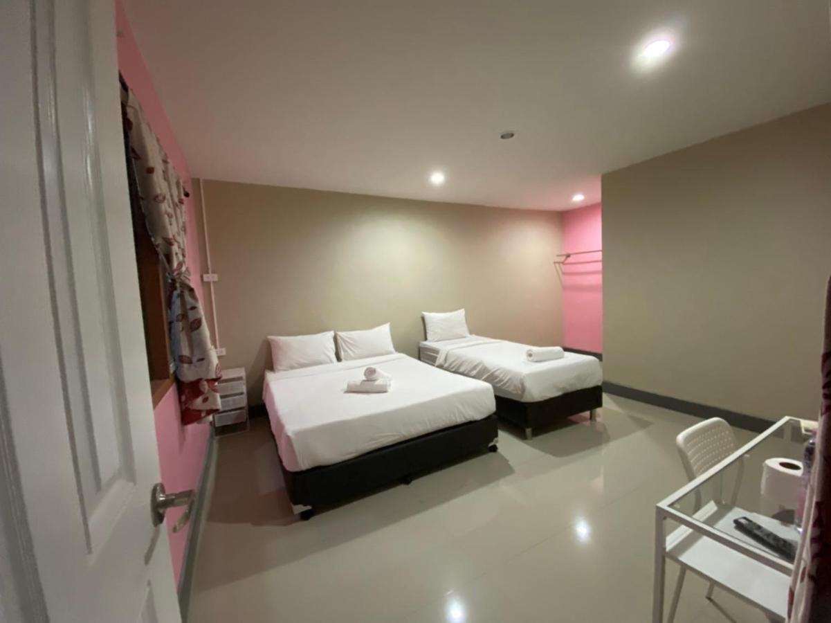 Wanderlust Bangkok Hostel Dış mekan fotoğraf