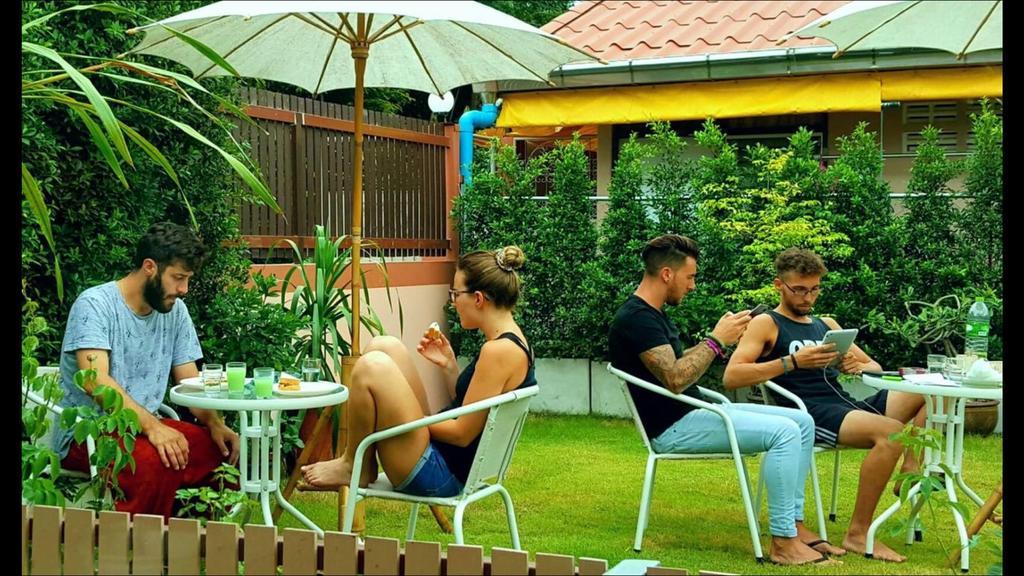 Wanderlust Bangkok Hostel Dış mekan fotoğraf