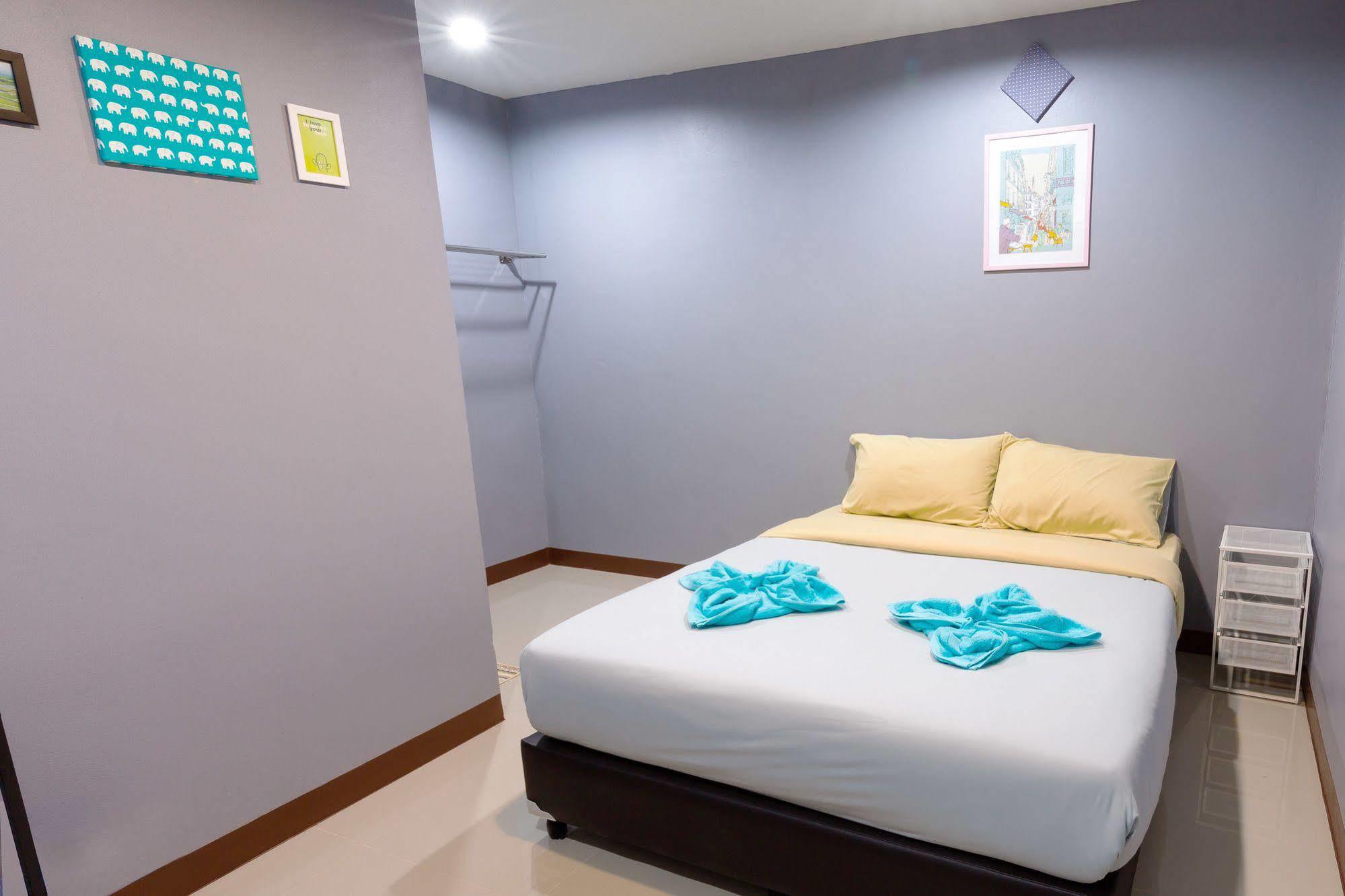 Wanderlust Bangkok Hostel Dış mekan fotoğraf