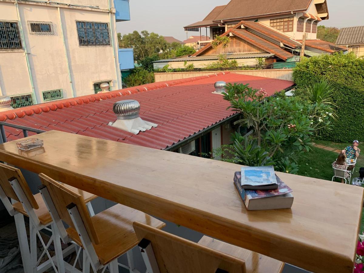 Wanderlust Bangkok Hostel Dış mekan fotoğraf