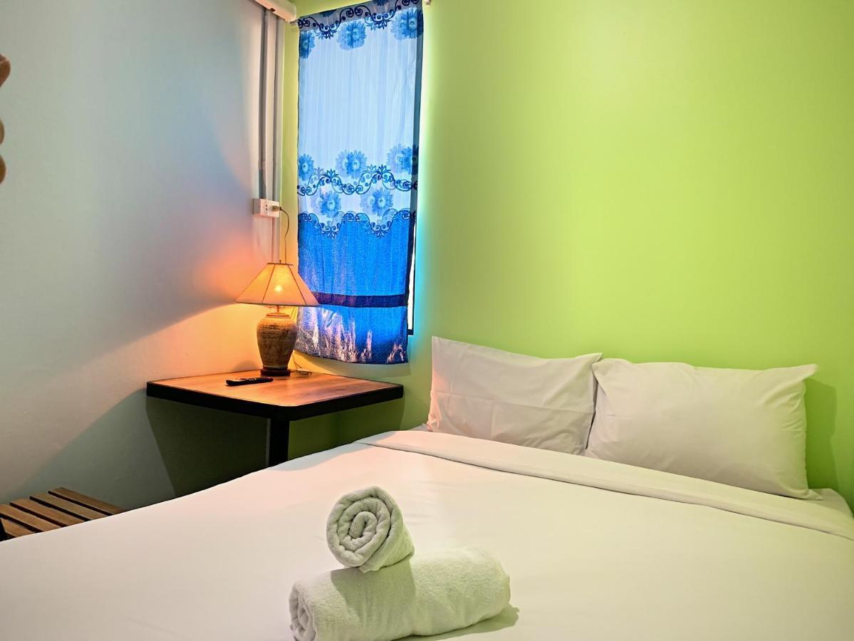 Wanderlust Bangkok Hostel Dış mekan fotoğraf